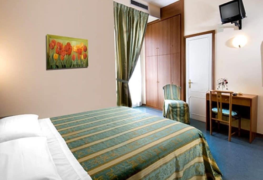 Hotel Acerboli Rimini Exterior foto